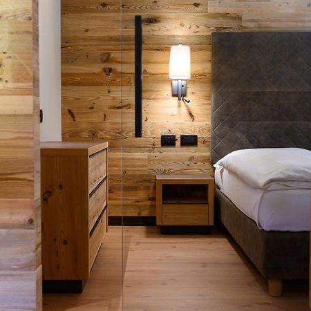 Hotel Crozzon Madonna di Campiglio Exterior photo