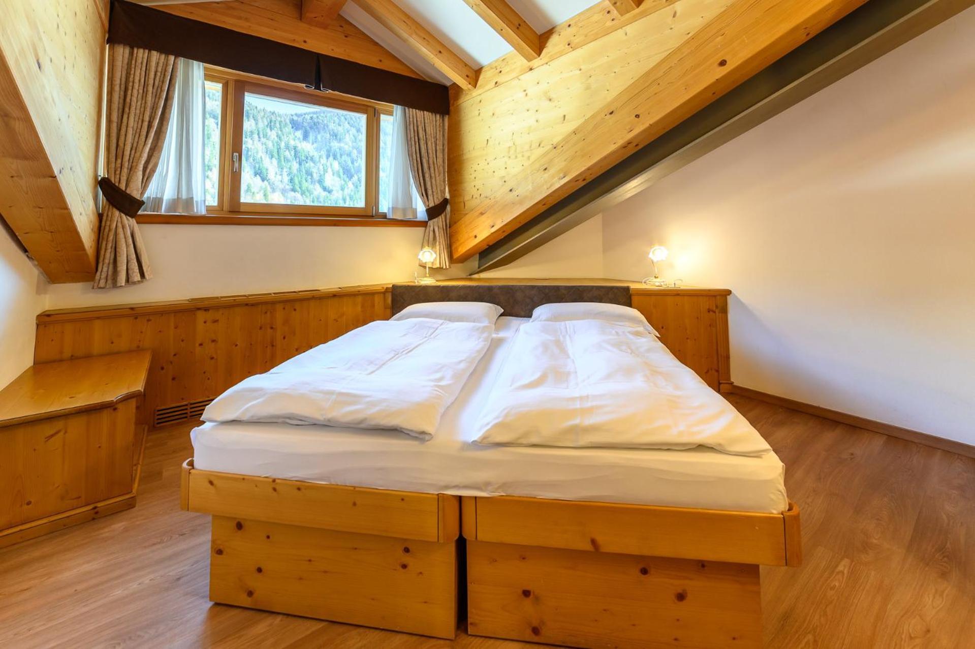 Hotel Crozzon Madonna di Campiglio Exterior photo